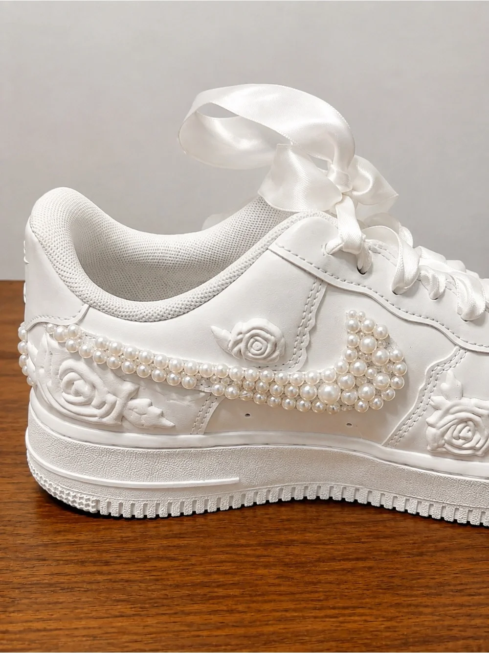 Nike Air Force 1 ’07 LX Pearl White Floral Rose Satin Women’s Size 7 HF2016-100